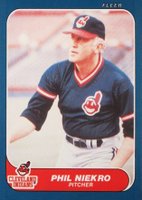 1986 Fleer Update #U-81 Phil Niekro Baseball Card