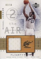 2001 Upper Deck Flight Team 2 the Air #2MJ Michael Jordan Jersey/Floor-Gold Basketball Card
