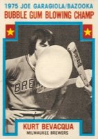 1976 Topps #564 Kurt Bevacqua Bubble Blowing Champ Baseball Card