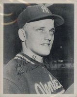 1962 Gehl's Ice Cream # Roger Maris Portrait in Jacket Baseball Card