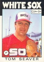 1986 O-Pee-Chee #390 Tom Seaver Baseball Card