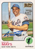 2001 Topps Team Topps Legends Autograph #TT1F Willie Mays Baseball Card