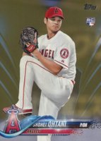 2018 Topps #700 Shohei Ohtani Pitching-Gold Baseball Card