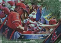 2016 Topps Chrome #1 Mike Trout Signing Autographs-Green Refractor Baseball Card