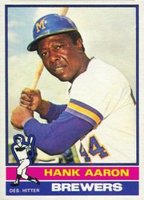 1976 O-Pee-Chee #550 Hank Aaron Baseball Card