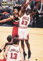 1997 Collector's Choice  #395 Michael Jordan Basketball Card