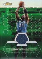 2002 Finest #128 Kevin Garnett Jersey-Refractor Basketball Card
