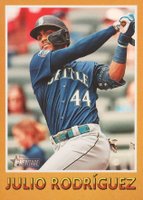 2024 Topps Heritage 1975 Baseball Sensations #19 Julio Rodriguez Gold Foil Baseball Card