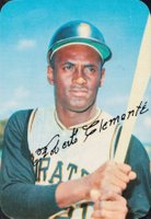 1969 Topps Super #58 Roberto Clemente Baseball Card