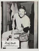 1959 Rawlings Staff Advisory Photo # Mickey Mantle Seated with Bat Baseball Card