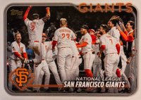 2024 Topps #453 San Francisco Giants Golden Mirror Baseball Card