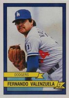 1989 Panini Stickers #103 Fernando Valenzuela Baseball Card