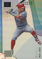 2019 Panini Chronicles Status #13 Mike Trout Baseball Card