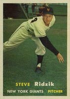 1957 Topps #123 Steve Ridzik Baseball Card