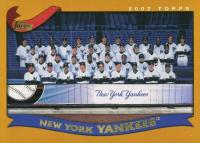 2002 Topps #660 New York Yankees Baseball Card