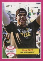 2022 Topps Throwback Thursday #126 Juan Soto Pink Baseball Card