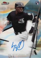 2020 Finest Autographs #FALR Luis Robert Baseball Card