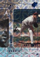 2000 SPx #12 Greg Maddux Radiance Baseball Card