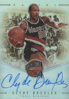 2020 Panini Obsidian Spectra Hall of Fame Signatures #CDR Clyde Drexler Basketball Card