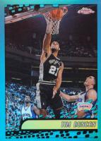 2001 Topps Chrome #30 Tim Duncan Refractor Basketball Card