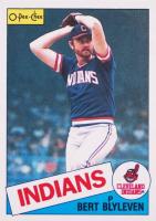 1985 O-Pee-Chee #355 Bert Blyleven Baseball Card