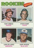 1977 Topps #492 Rookie Outfielders Baseball Card