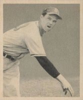 1948 Bowman #12 Johnny Sain Baseball Card