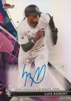 2021 Topps Finest Finest Autographs #LR Luis Robert Baseball Card
