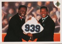 1991 Upper Deck #636 Lou Brock/Rickey Henderson No Date on Front Baseball Card