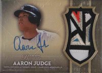 2017 Topps Dynasty Autograph Patch #AA2 Aaron Judge Gold Baseball Card