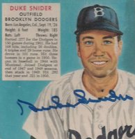 1953 Red Man Tobacco #14 Duke Snider Hand Cut-Without Tab Baseball Card