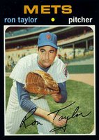 1971 Topps #687 Ron Taylor Short Print Baseball Card