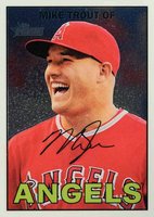 2016 Topps Heritage #500 Mike Trout Laughing-Chrome Baseball Card