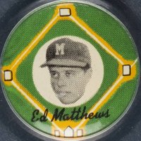 1956 Yellow Basepath Pin # Ed Mathews Baseball Card