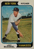 1974 Topps #182 Lindy McDaniel Baseball Card