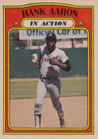 1972 O-Pee-Chee #300 Hank Aaron In Action Baseball Card