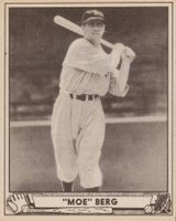 1940 Play Ball #30 Moe Berg Baseball Card