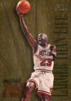 1995 Skybox Premium Larger than Life #L1 Michael Jordan Basketball Card