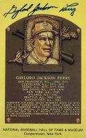 1999 Hall of Fame Autographs # Gaylord Perry Yellow HOF Plaque Baseball Card
