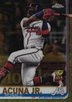 2019 Topps Chrome #117 Ronald Acuna Jr. Kneeling-Gold Refractor Baseball Card