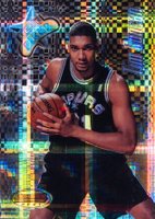 1997 Bowman's Best Picks #BP8 Tim Duncan Atomic Refractor Basketball Card