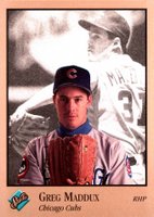 1992 Studio #15 Greg Maddux Baseball Card