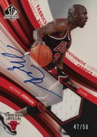 2004 SP Authentic Autograph Authentic Fabric #AAFMJ Michael Jordan Basketball Card