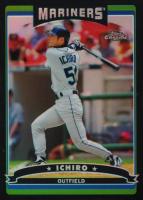 2006 Topps Chrome #136 Ichiro Black Refractor Baseball Card
