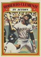 1972 O-Pee-Chee #310 Roberto Clemente In Action Baseball Card
