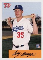 2017 Topps Throwback Thursday  #74 Cody Bellinger Baseball Card