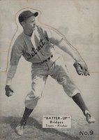 1934 Batter Up #9 Tommy Bridges Baseball Card