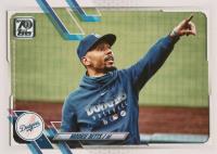 2021 Topps #13 Mookie Betts SP Baseball Card