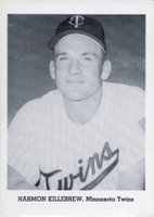 1962 Jay Publishing Photos-Type 2 # Harmon Killebrew Portrait-Pose to Chest Baseball Card