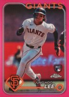 2024 Topps Chrome #201 Jung Hoo Lee Pink Refractor Baseball Card